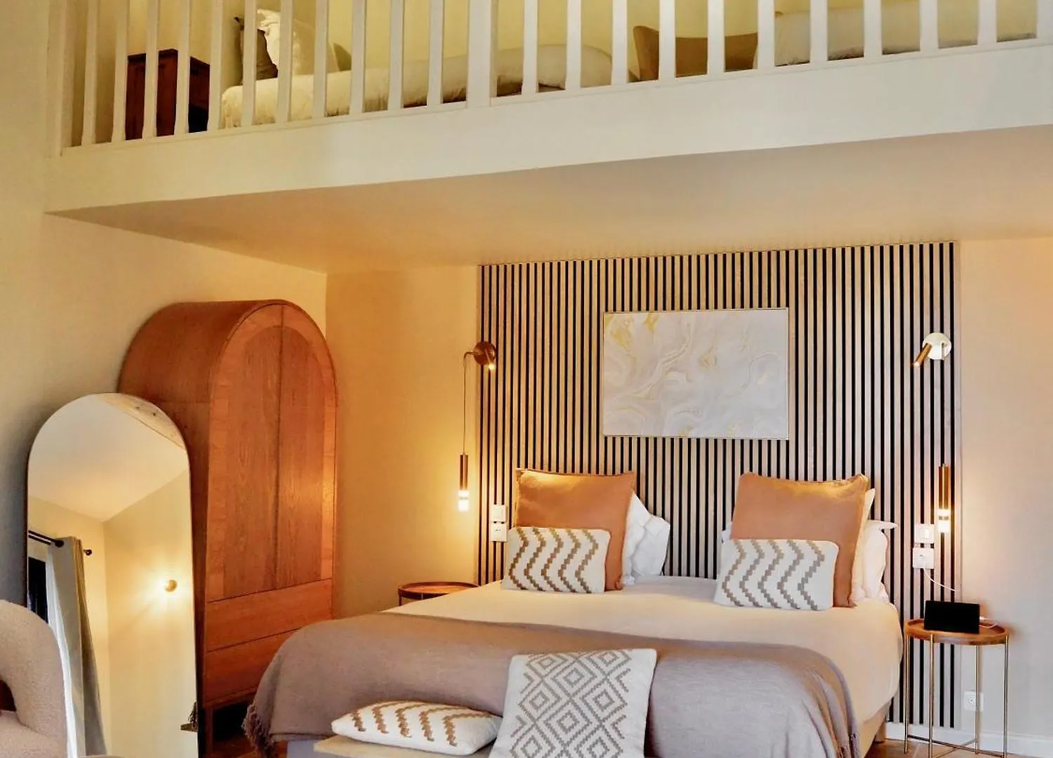 Le Jas De Joucas Hotel-Restaurant