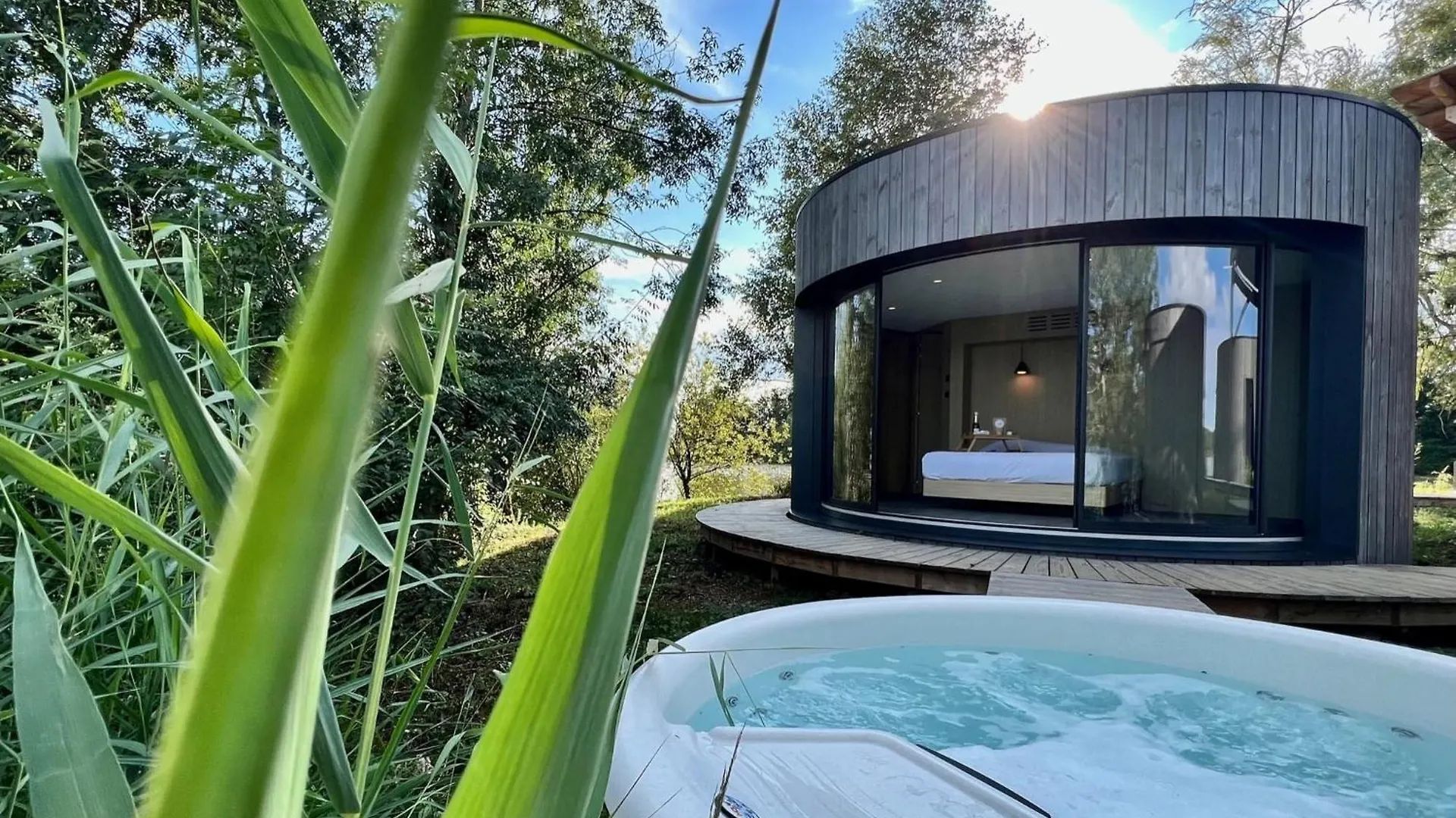 Le Jas De Joucas Hotel-Restaurant Hotel